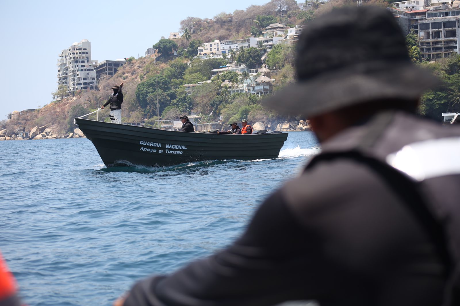 Refuerzan Sedena y Guardia Nacional la vigilancia en la Bahía de Acapulco