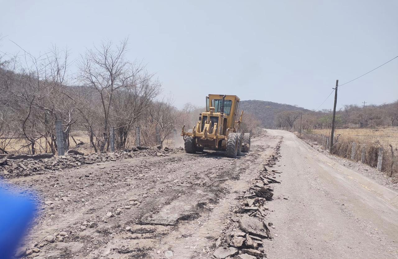 Rehabilita CICAEG la carretera Paso Morelos-San Miguel de Las Palmas en ...